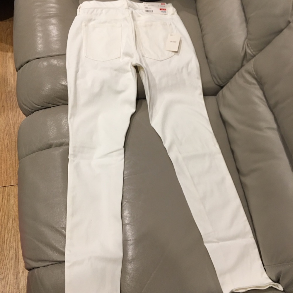 UNI QLO Woman Leggings